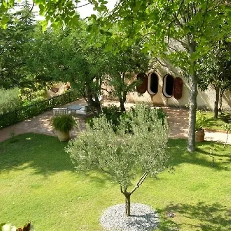 Santa Caterina Sleeps 13 Pool Wifi * Massa (Basilicata)